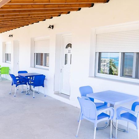 Vila Aliaj Vlorë Esterno foto