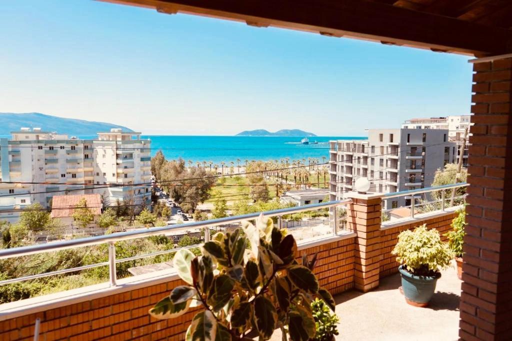 Vila Aliaj Vlorë Esterno foto
